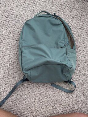 lululemon athletica | Bags | Iso Lululemon Cruiser Large Backpack 28l Deep  Artifact Gold Spice | Poshmark
